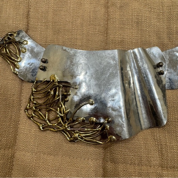 Vintage Joseph Boris Hammered Modernist  Brutalist Two Tone Belt or Necklace - Picture 3 of 6